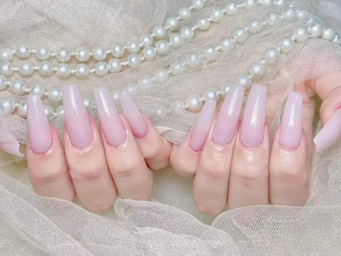 ネイル KIMI 🐰のネイルデザイン