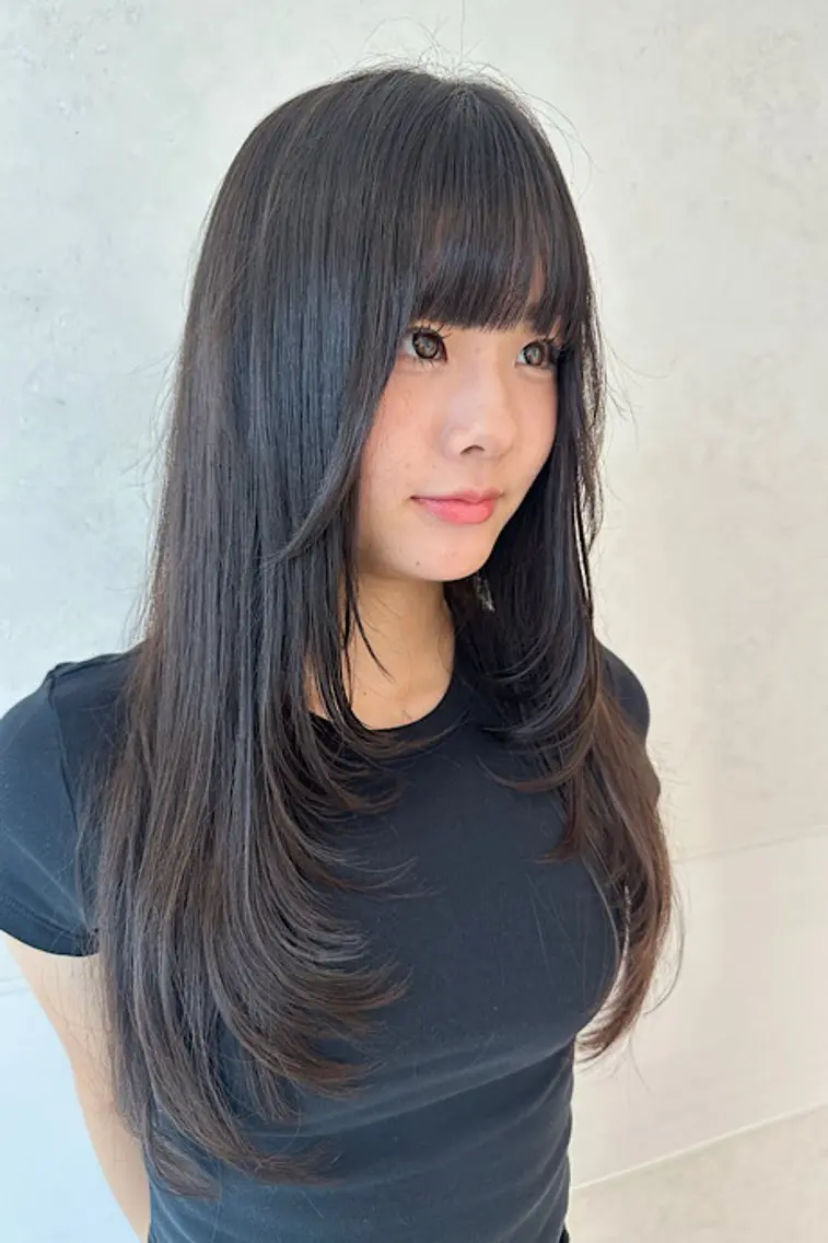 ロング レイヤーカット カット トリートメント 明日空きあり‼️ レイヤースタイル🩷のヘアスタイル
