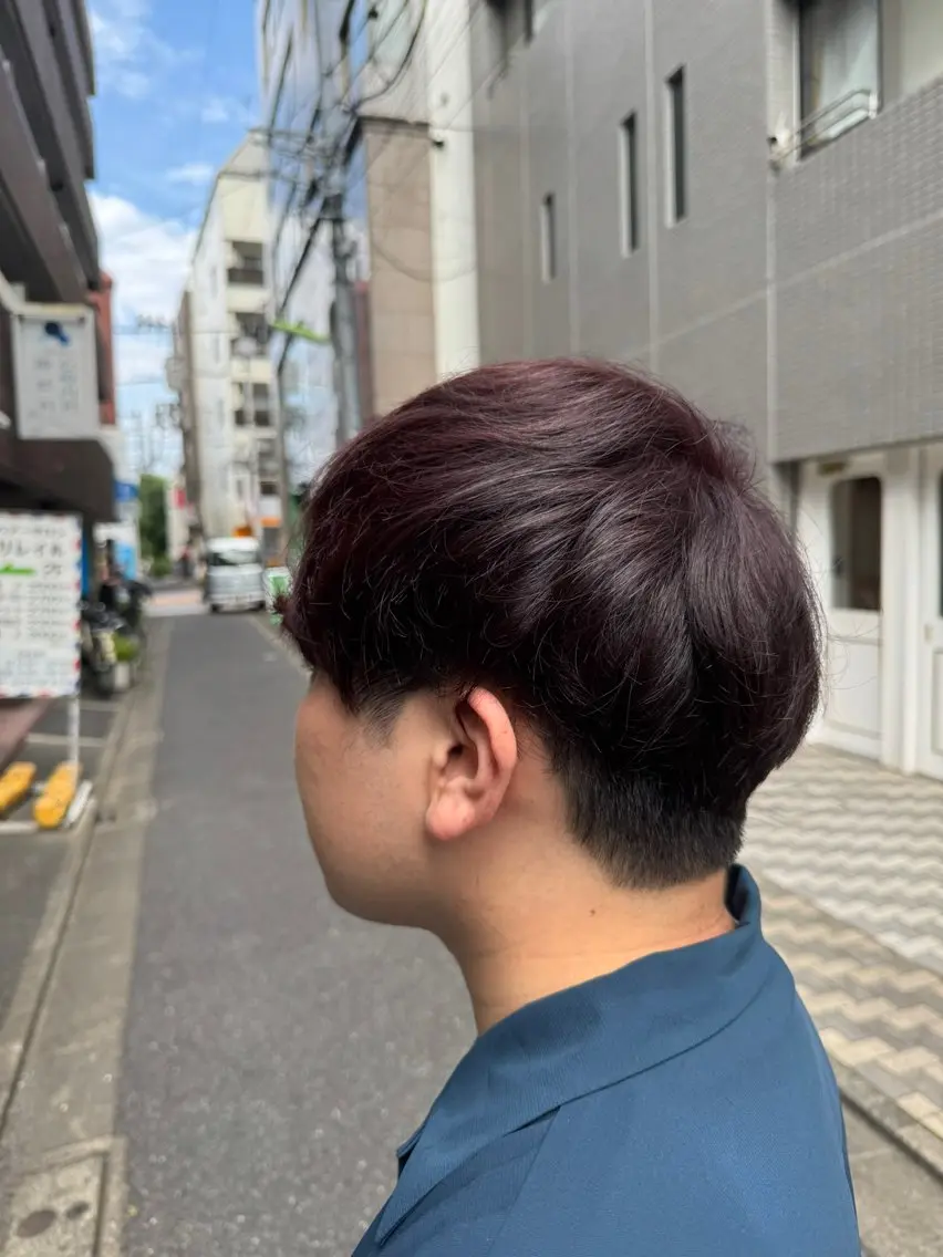 カラー メンズ ブラウンカラー ピンクカラー スキバサミを使わない カット✂︎カズマのヘアスタイル