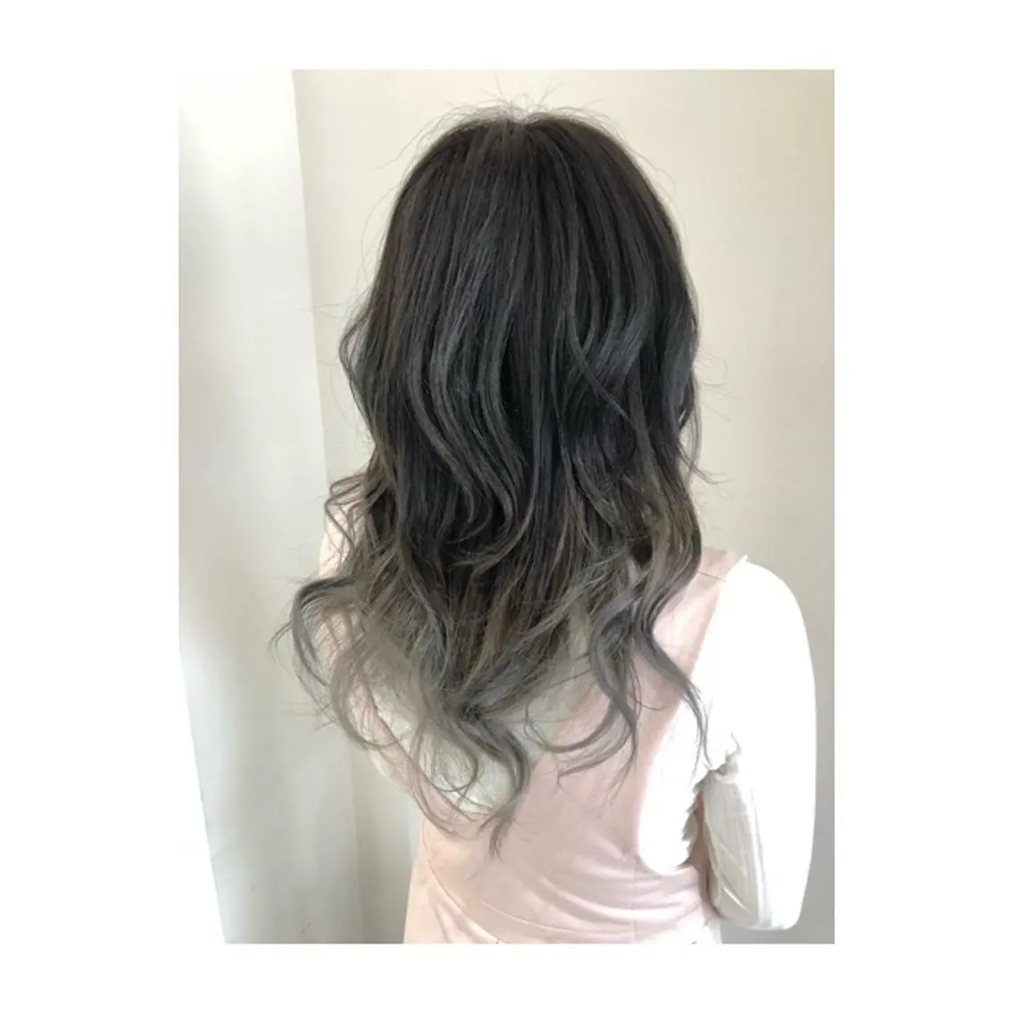 ミディアム アッシュ ショートが得意✂️ 藤城建太のヘアスタイル