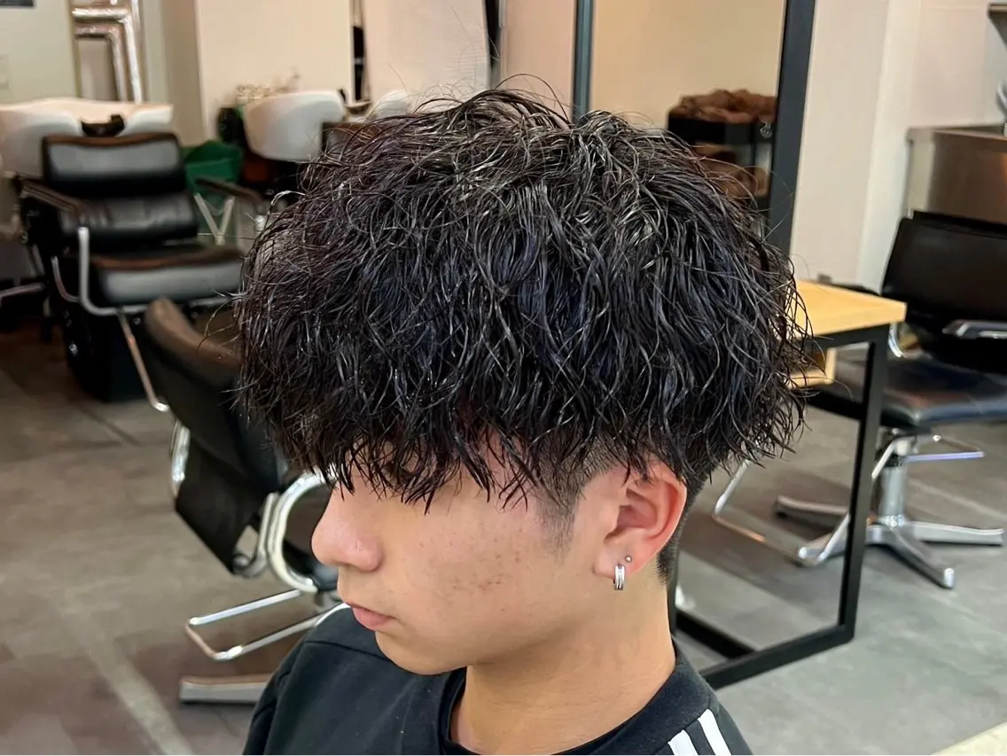 パーマ メンズ メンズパーマ ツイストスパイラルパーマ スパイラルパーマ 横浜メンズパーマ/ シャドウ/ショウゴのヘアスタイル