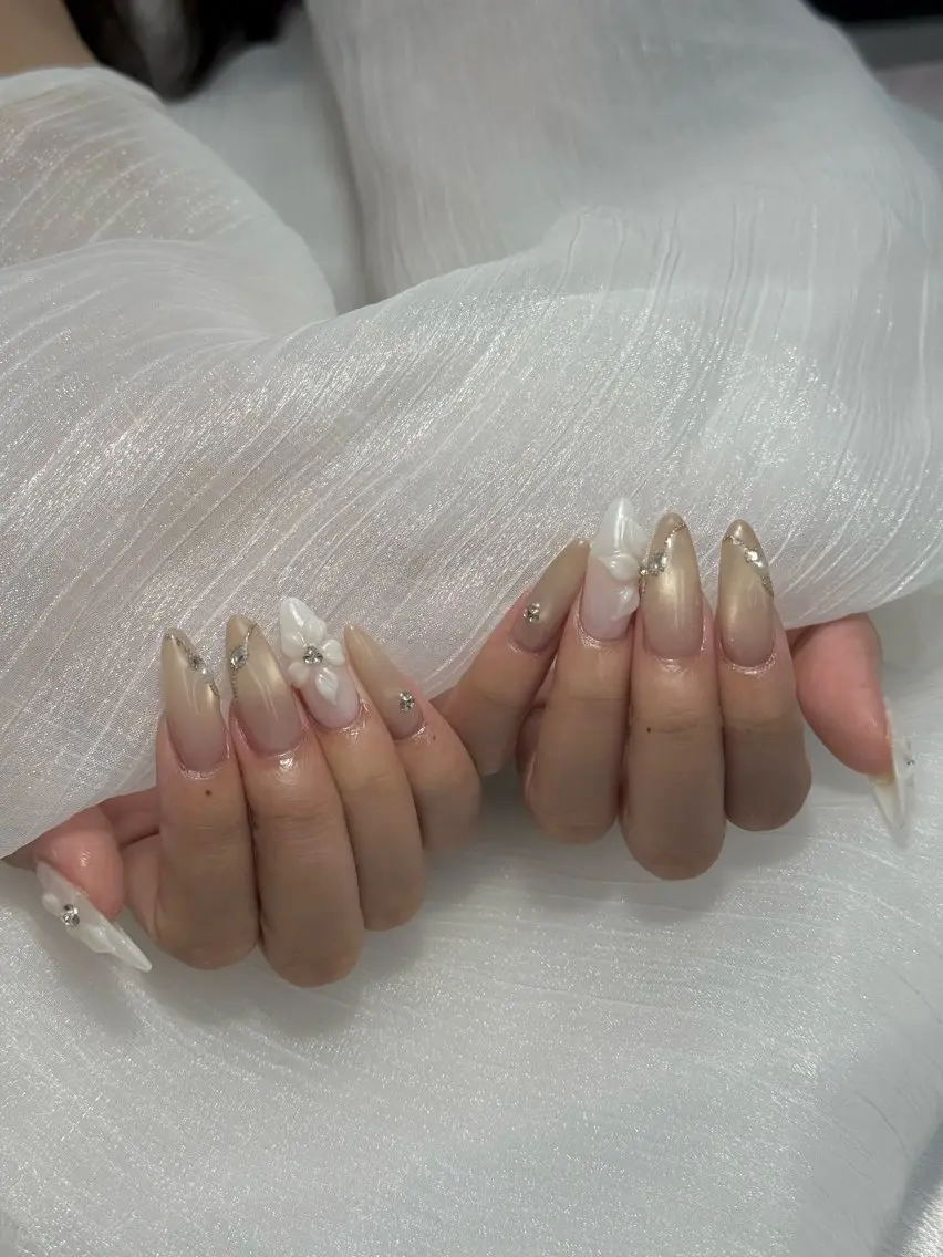 ネイル Amo nailsalonのネイルデザイン