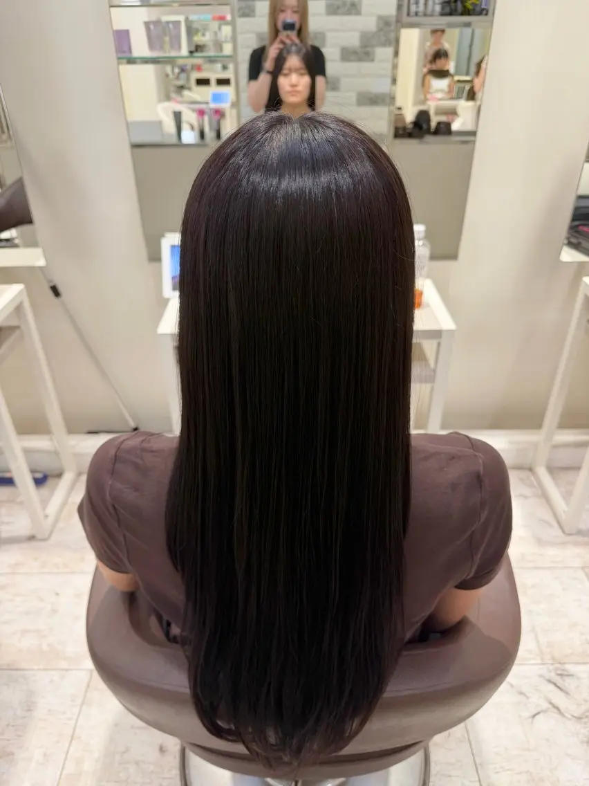 ロング カラー ヘアカラー トリートメント 浅見 咲良のヘアスタイル
