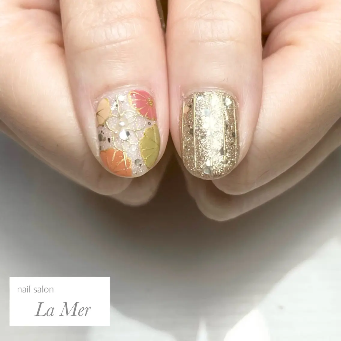 ネイル ボルドー フラワーネイル ゴールド マグネットネイル ミラーネイル nailsalon La Merのネイルデザイン