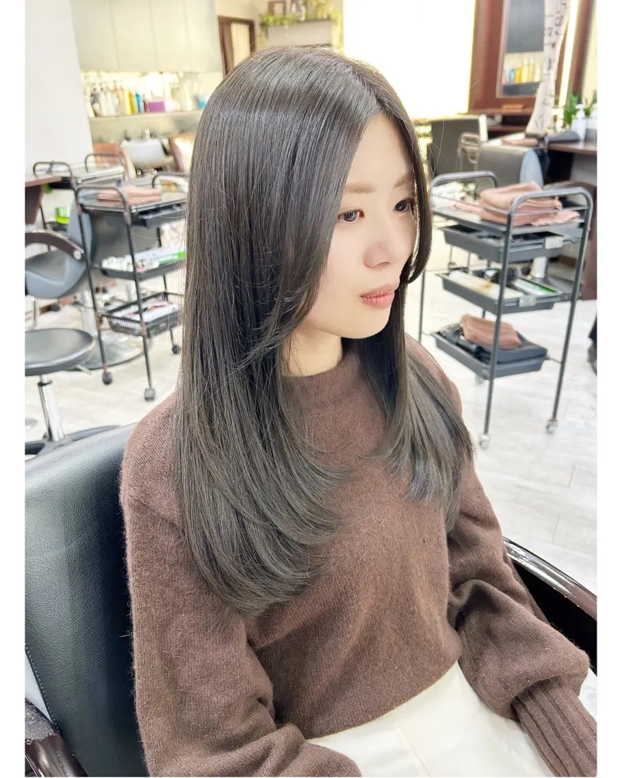 ロング カラー グレージュ オリーブグレージュ オリーブグレー ＊横浜駅＊ 金子 誠也のヘアスタイル
