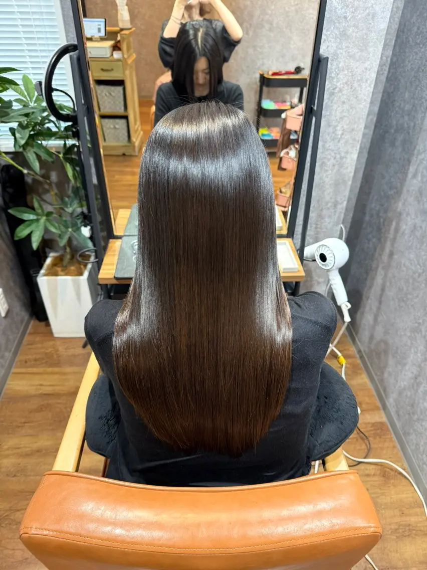 ロング カット 縮毛矯正 トリートメント cocoa船橋🦄 chinamiのヘアスタイル