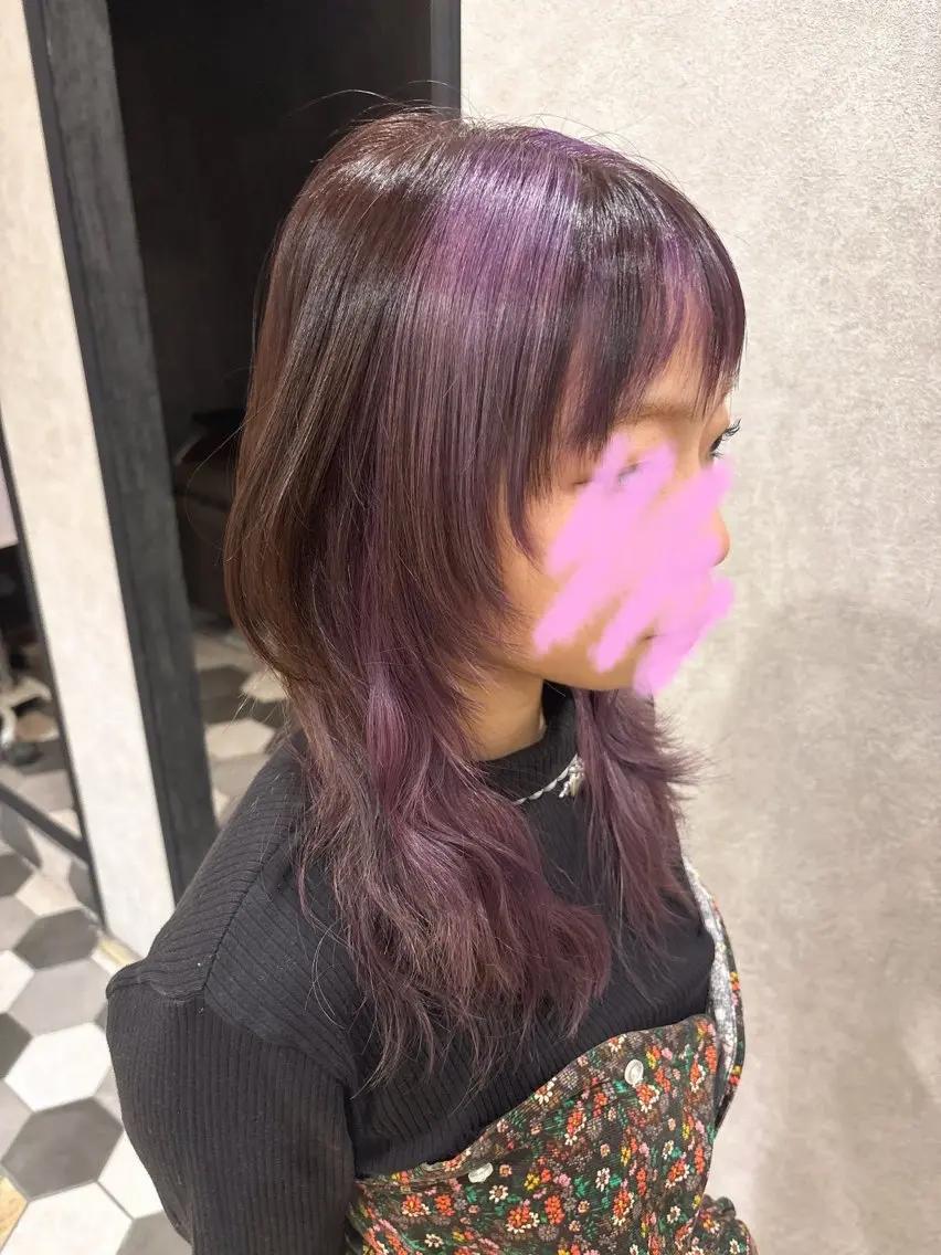 セミロング カット トリートメント 🍒レイヤー/ブリー チ艶カラー🌺NOAのヘアスタイル