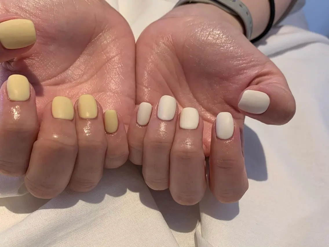 ネイル ハンドネイル 山本 理紗子のネイルデザイン
