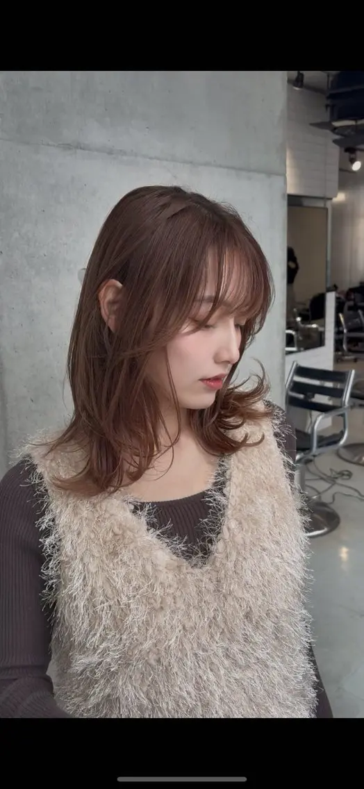 ミディアム カラー パーマ カット ヘアカラー トリートメント 透明感カラー レイヤー/コウスケのヘアスタイル