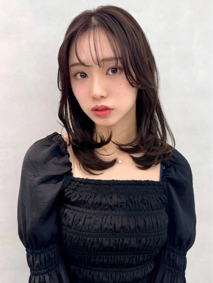 ミディアム カラー レイヤー×韓国 🇰🇷鈴木啓太のヘアスタイル