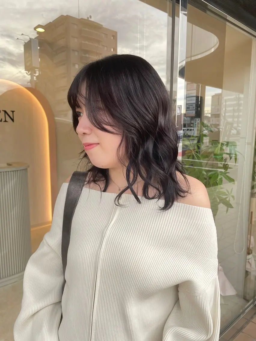 セミロング カラー ラベンダーカラー 大原 望愛の眉毛・アイブロウイメージ
