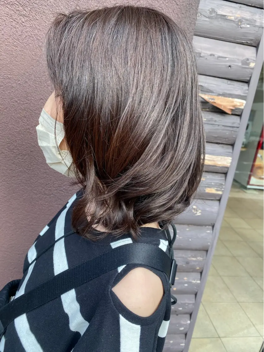 ミディアム 尾﨑 柊磨のヘアスタイル