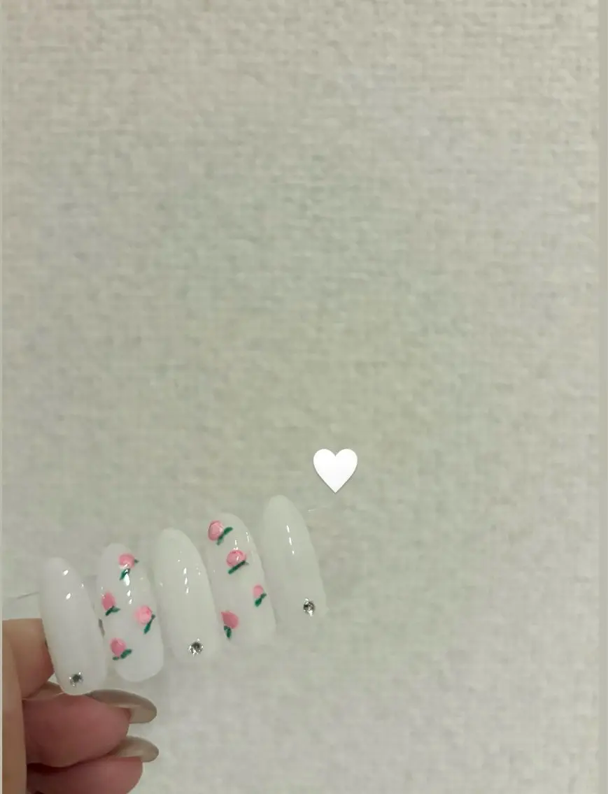 ネイル laula🎀 maikaのネイルデザイン
