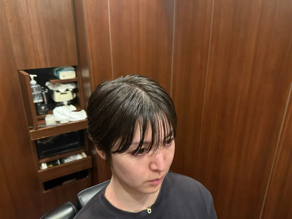 ミディアム 竹村 優のヘアスタイル