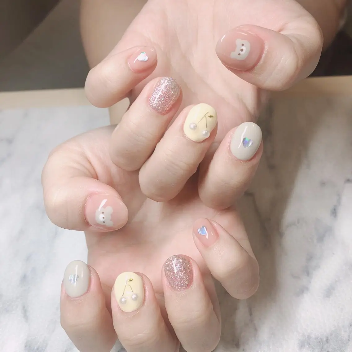 ネイル 持ち込み 結城 怜菜のネイルデザイン