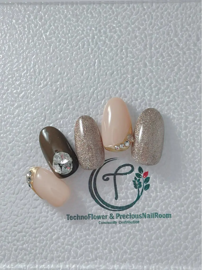 ネイル precious nail roomのネイルデザイン