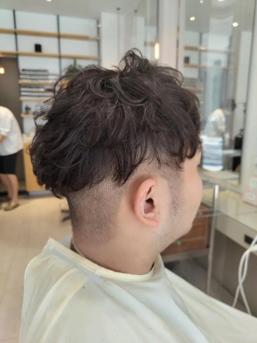 メンズ パーマ メンズパーマ ツーブロック カット パーマ Fucai tomocoのヘアスタイル