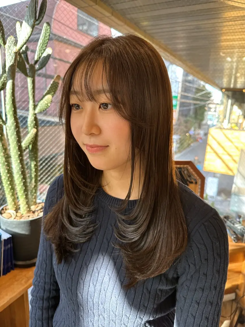 セミロング カラー レイヤーカット 大竹 哲也のヘアスタイル