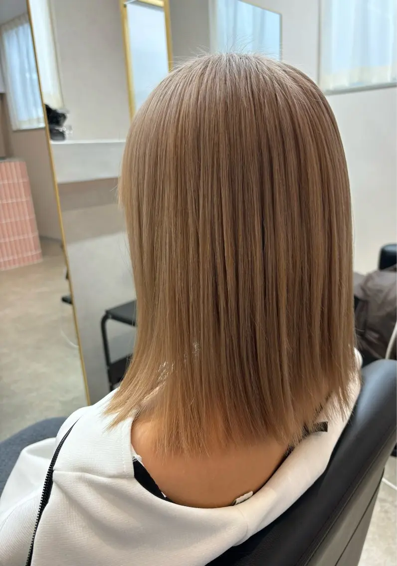 ミディアム カラー ブリーチ 透明感カラー 角谷 靖子のヘアスタイル