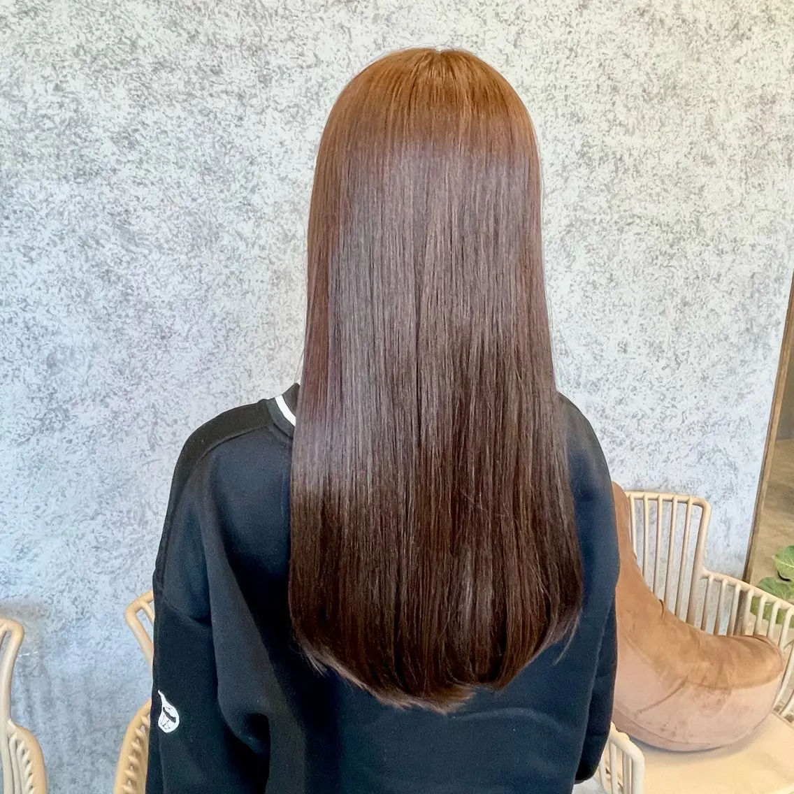 ロング ☔梅雨対策☔️縮毛 🌈kubo🌈のヘアスタイル