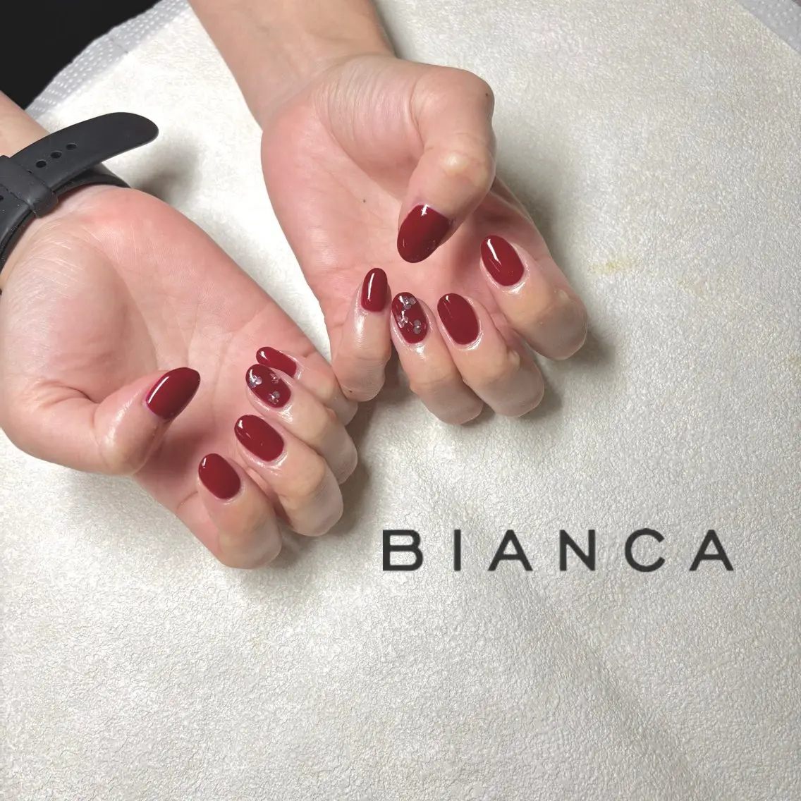 ネイル 赤色 Bianca 長津田 松原・*°☆のネイルデザイン