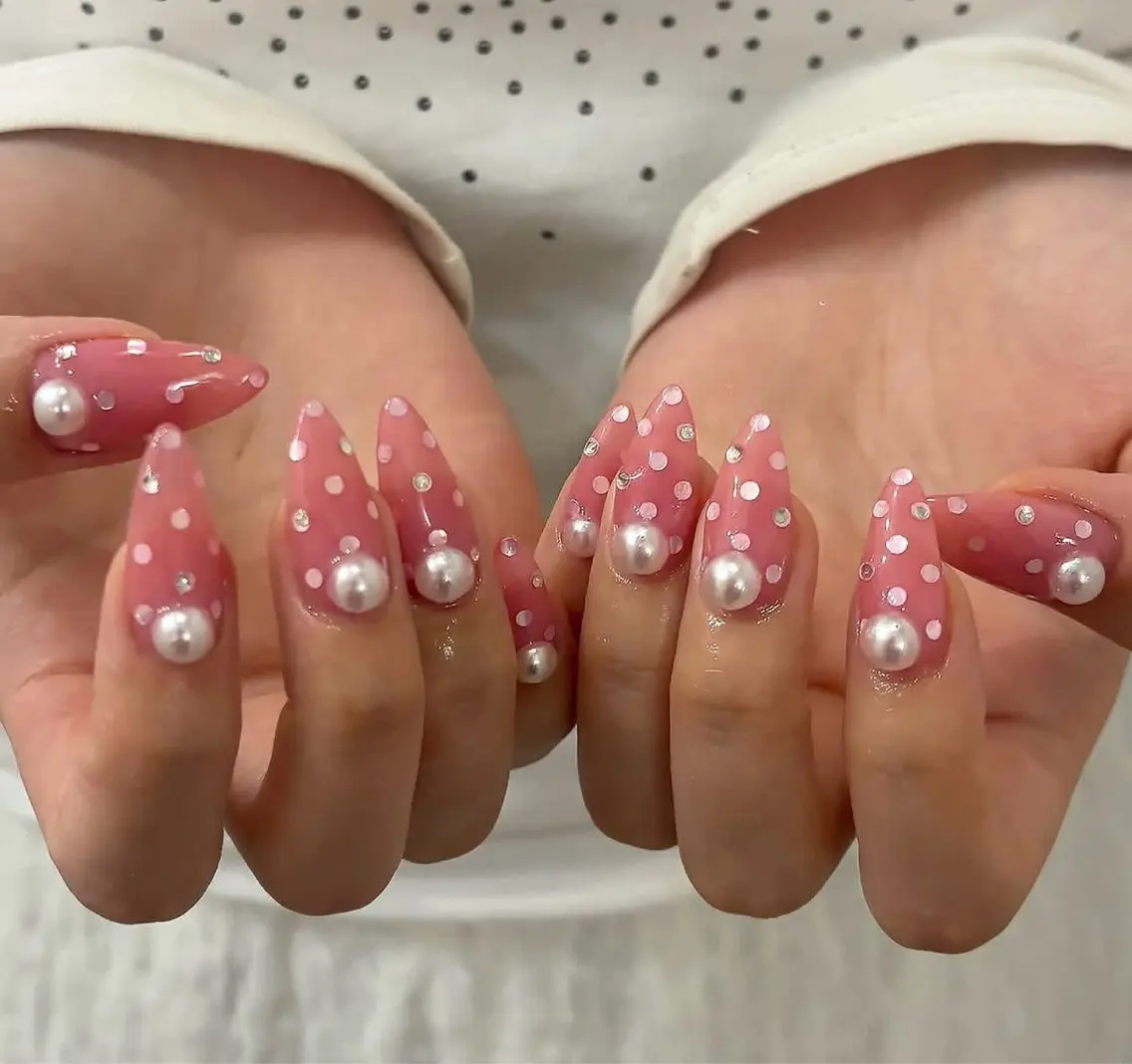 ネイル ハンドネイル NiJi Nailsのネイルデザイン