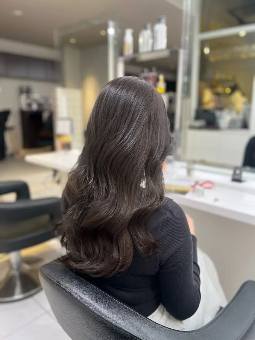 ロング カラー ヘアアレンジ カット ヘアカラー トリートメント ヘッドスパ ヘアセット 透明感×韓流ハイ トーン🫧RYUTAのヘアスタイル