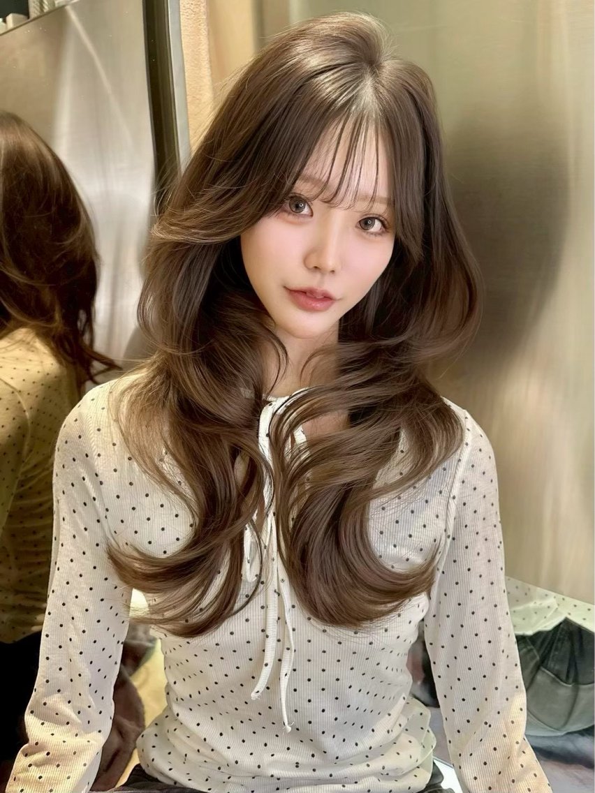 ロング ヘアアレンジ チョコレートブラウン 韓国風カラー 髪質改善 韓国風ヘア カット ヘアカラー トリートメント ヘアセット 💖艶ダブルカラー 🩵髪質改善🫧櫻井のヘアスタイル