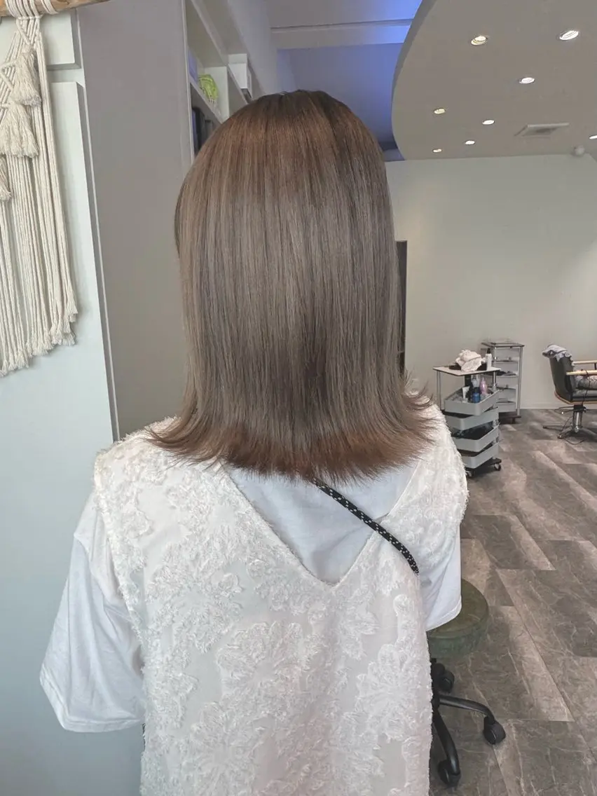 カラー グレージュ ヘアカラー トリートメント ヘッドスパ 吉田 空 （POANA.）のヘアスタイル
