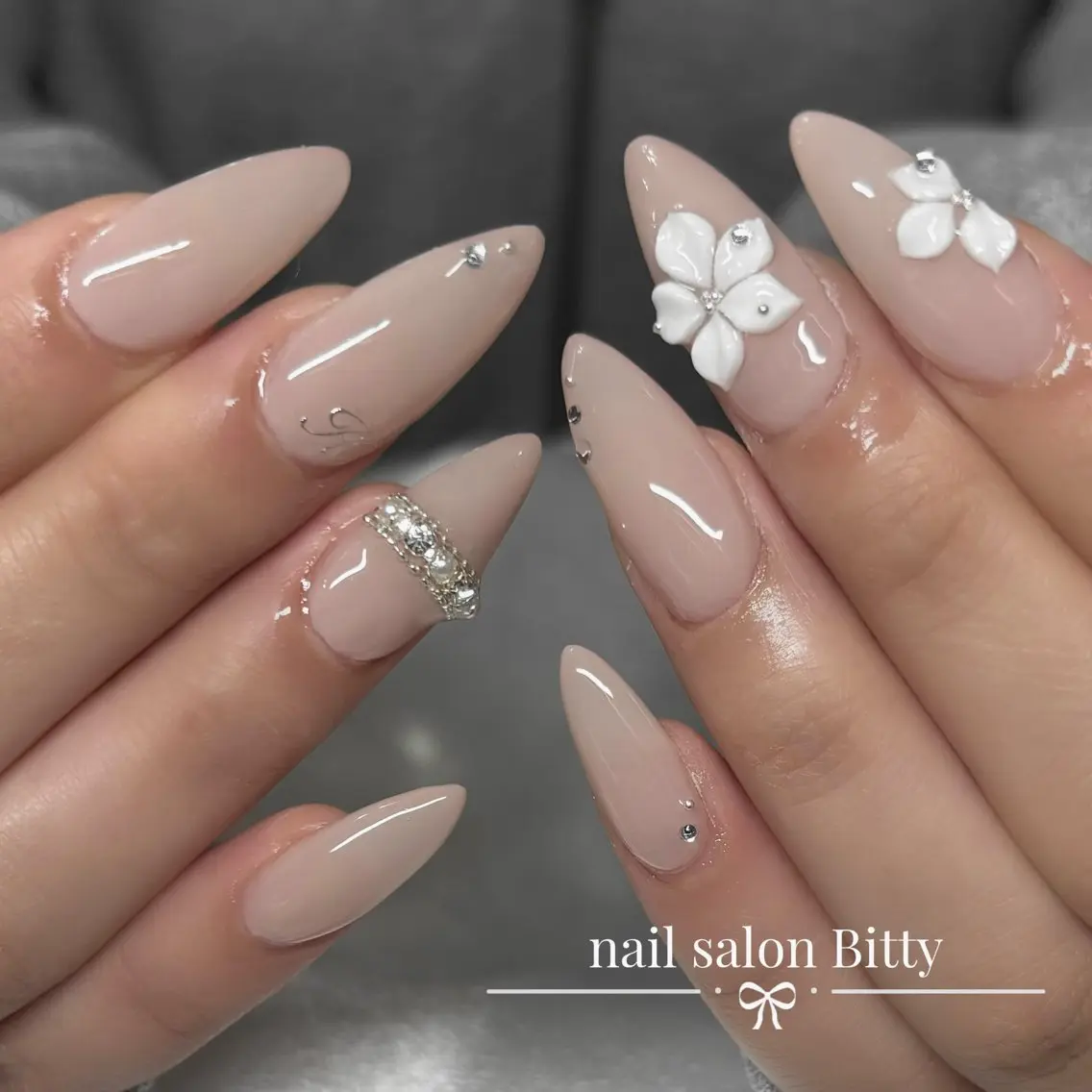 ネイル ハンドネイル Bitty momona🩵✨のネイルデザイン