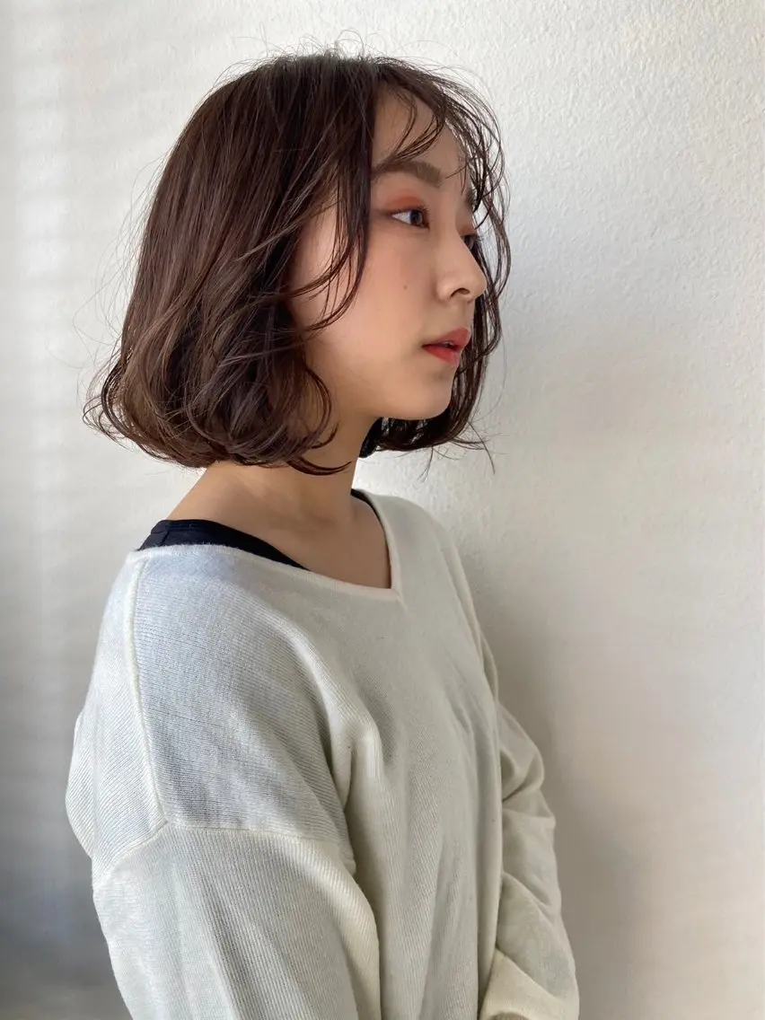 ミディアム カラー パーマ ミディアムパーマ ボブ デジタルパーマ 似合わせ✨透明感🫧 佐藤優斗のヘアスタイル
