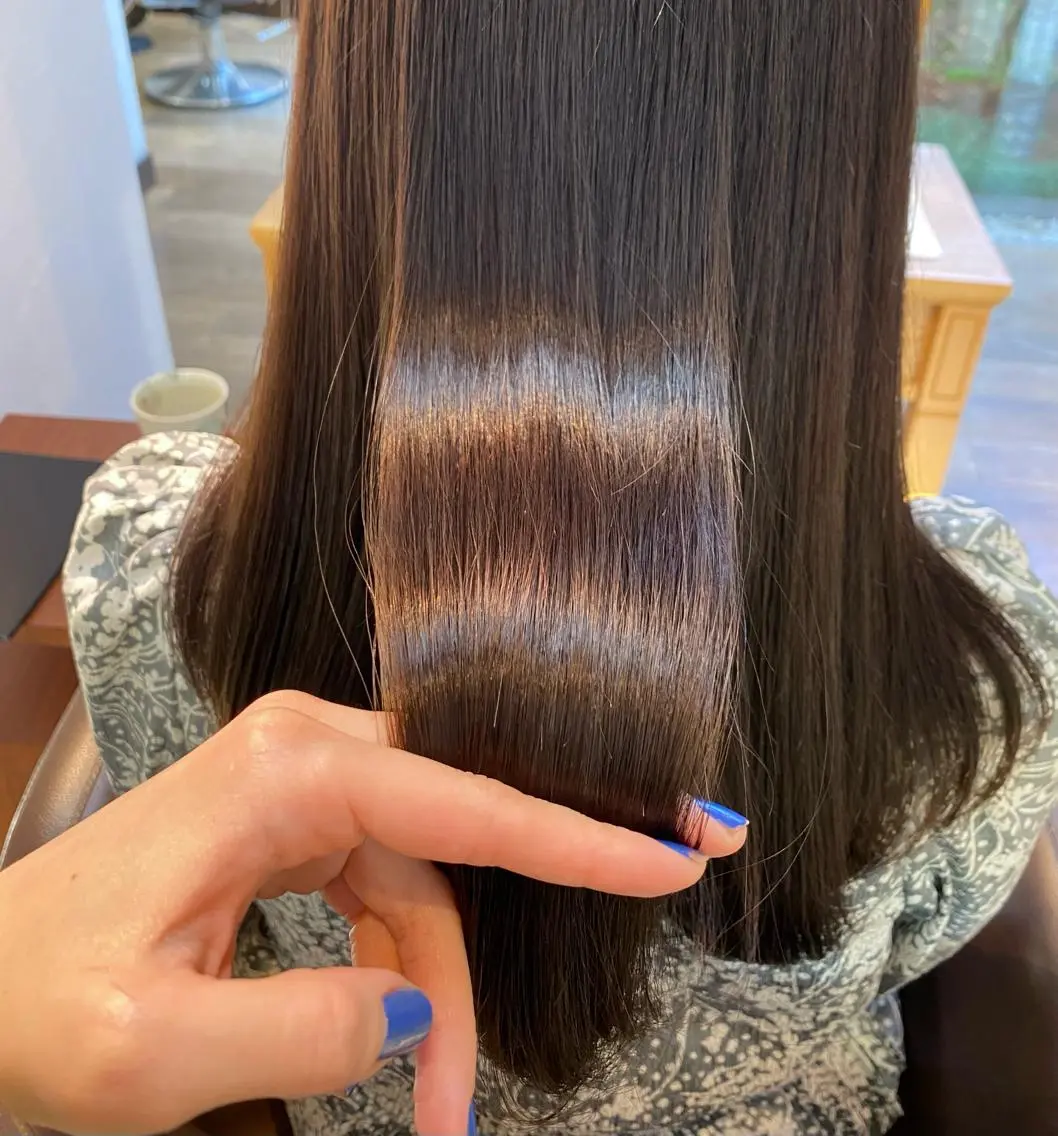 セミロング カラー カット ヘアカラー 桑原 菜摘のヘアスタイル