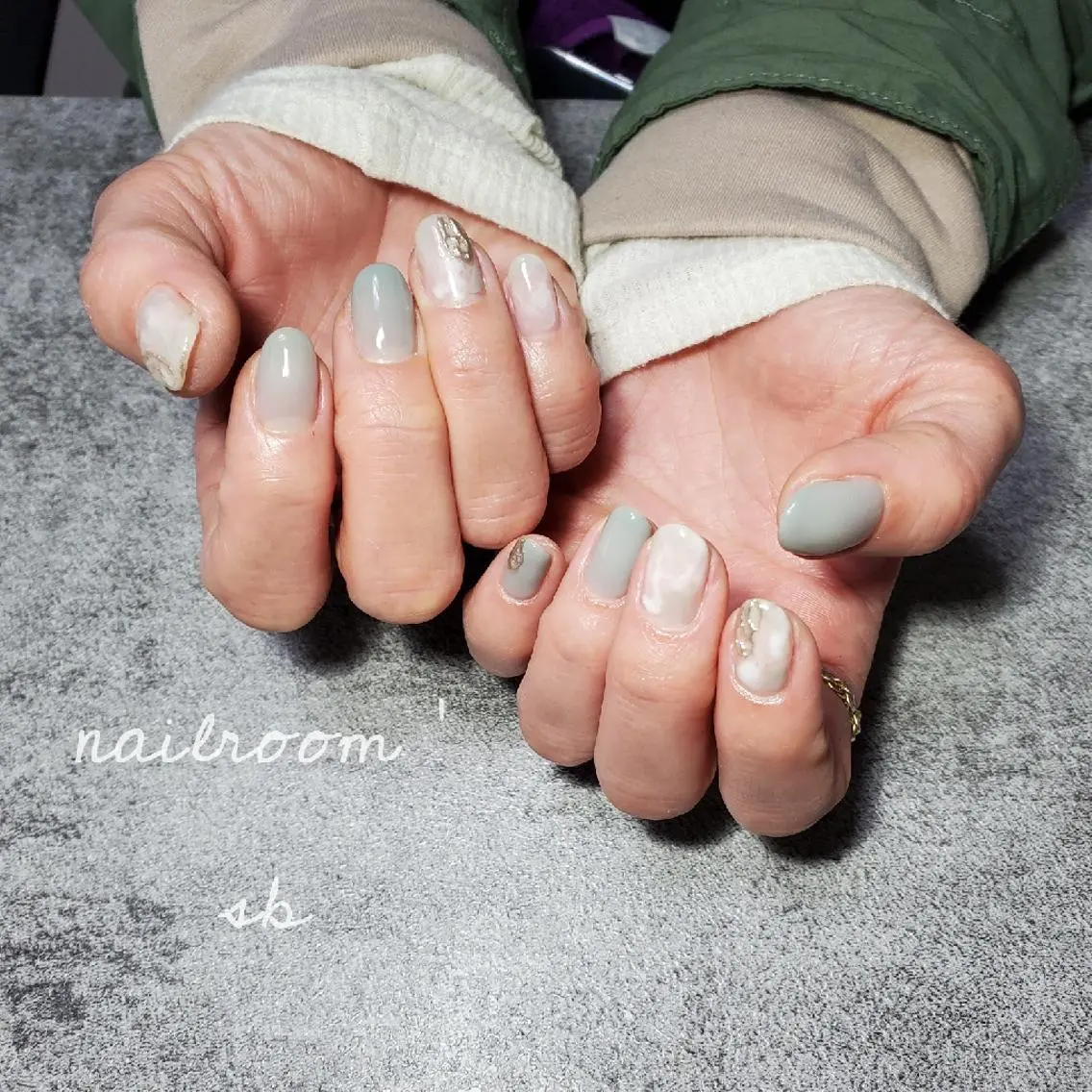 ネイル nailroom sb𓈒𓂂𓏸のネイルデザイン