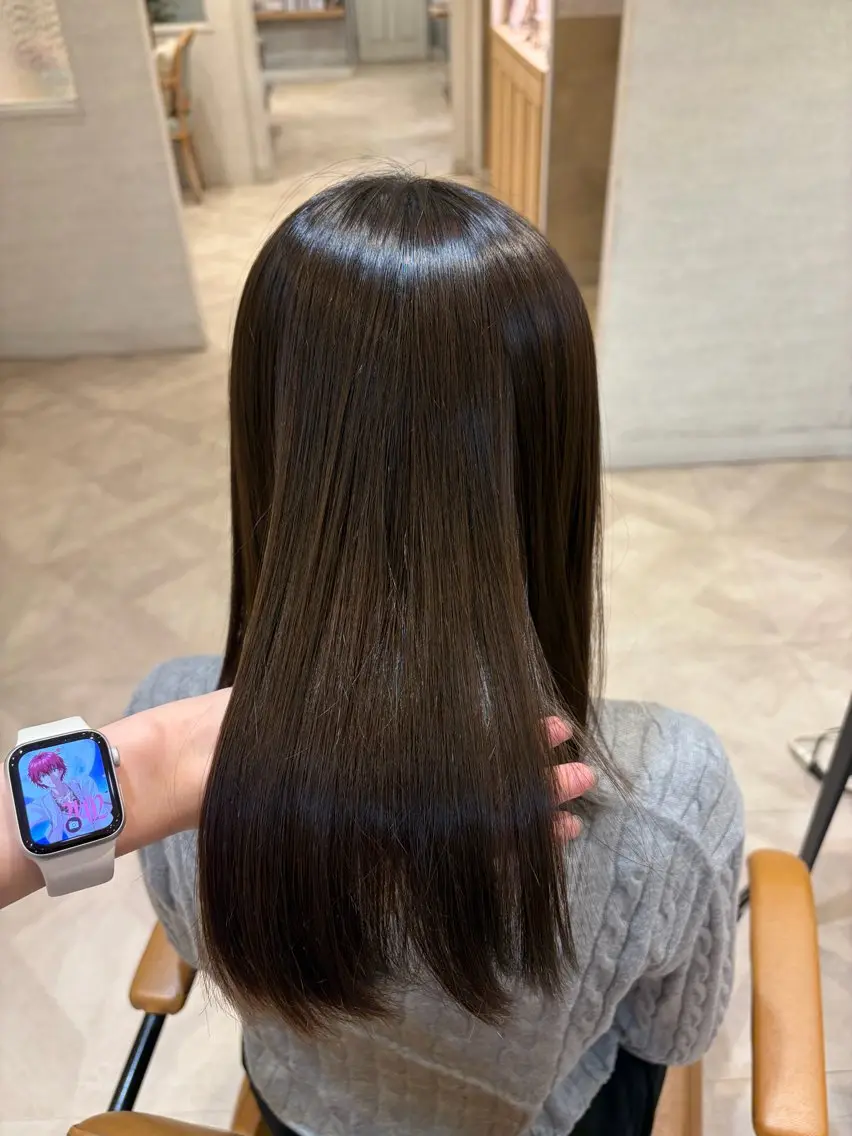 セミロング ヘアカラー 小川 ルミナのヘアスタイル