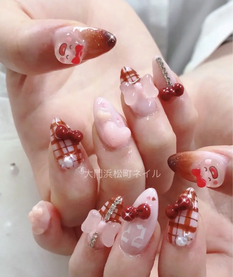 持ち込み画像120分やり放題🤩パーツつけ放題のせ放題ゴージャスネイル💎夏ネイルデザイン/3dジェル人魚ネイルの写真