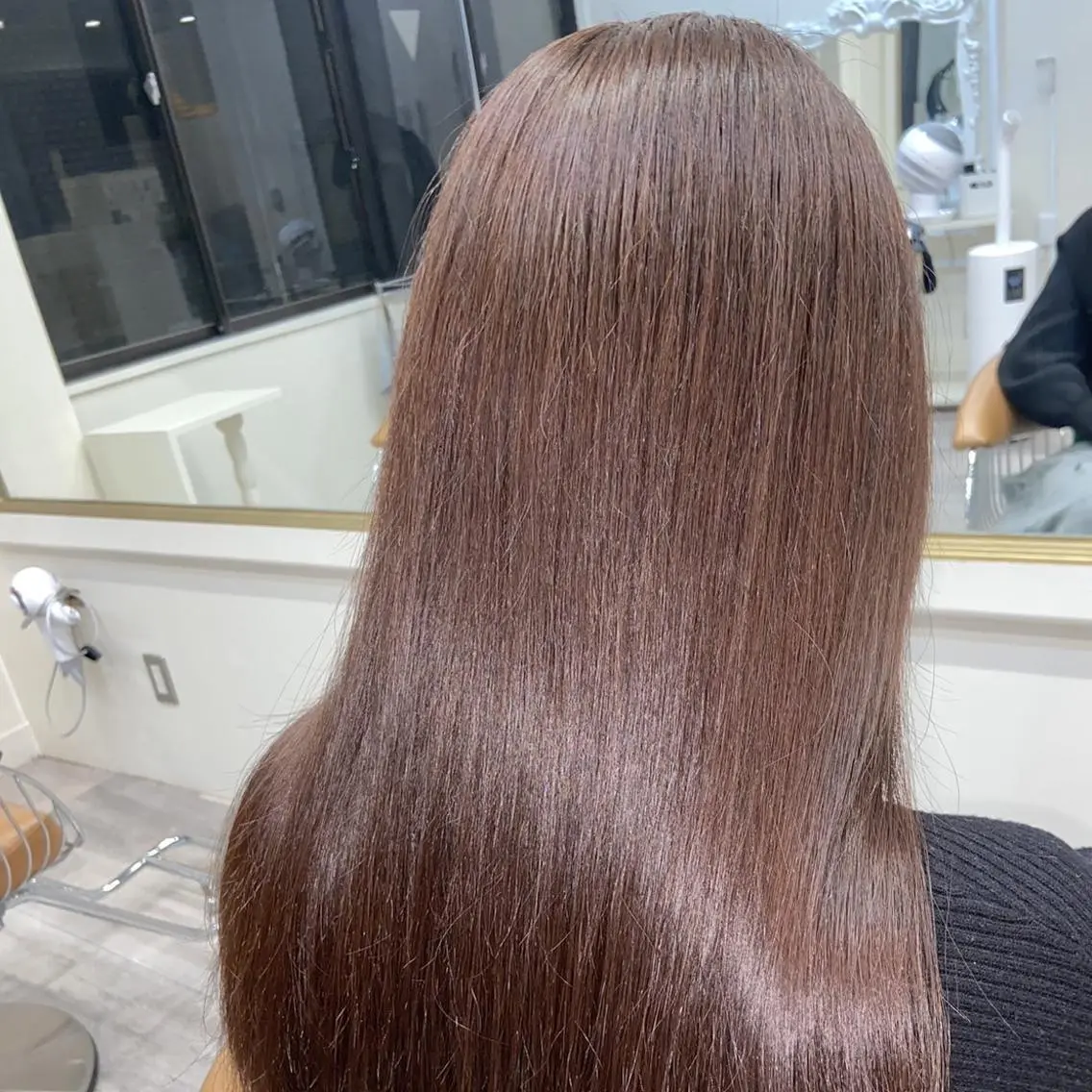 セミロング トリートメント ワタナベ リリコのヘアスタイル