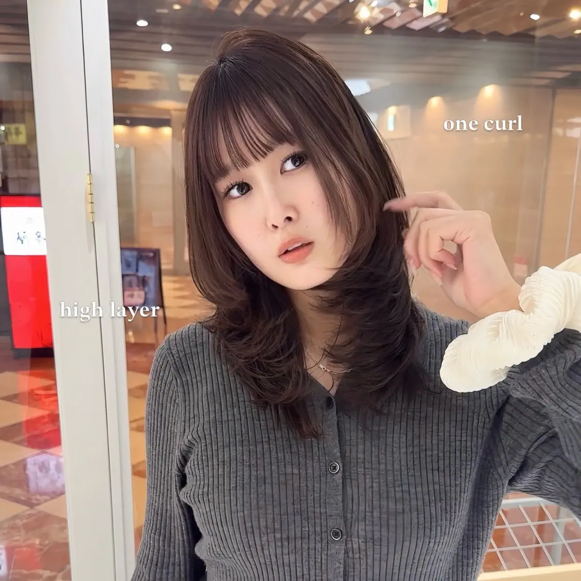 ミディアム カラー カット ヘアカラー ワンカールで決まるレ イヤー/角岡泉希🩶のヘアスタイル