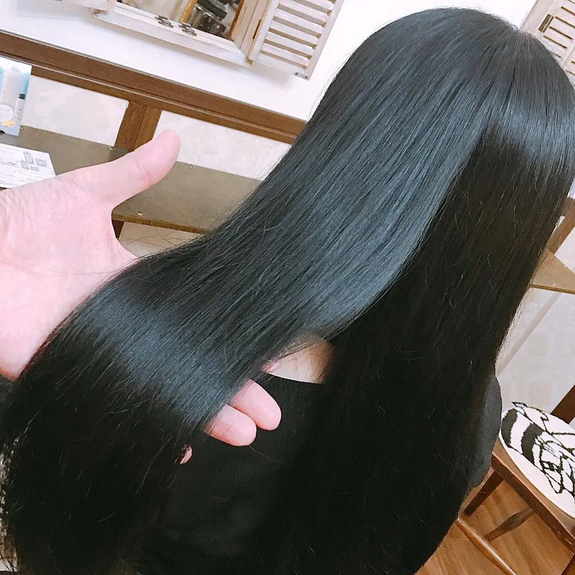 【学割U24】【ミニモ学割限定】黒染めマスターにお任せ!ナチュラルブラック 全体カラー+トリートメントコースの写真