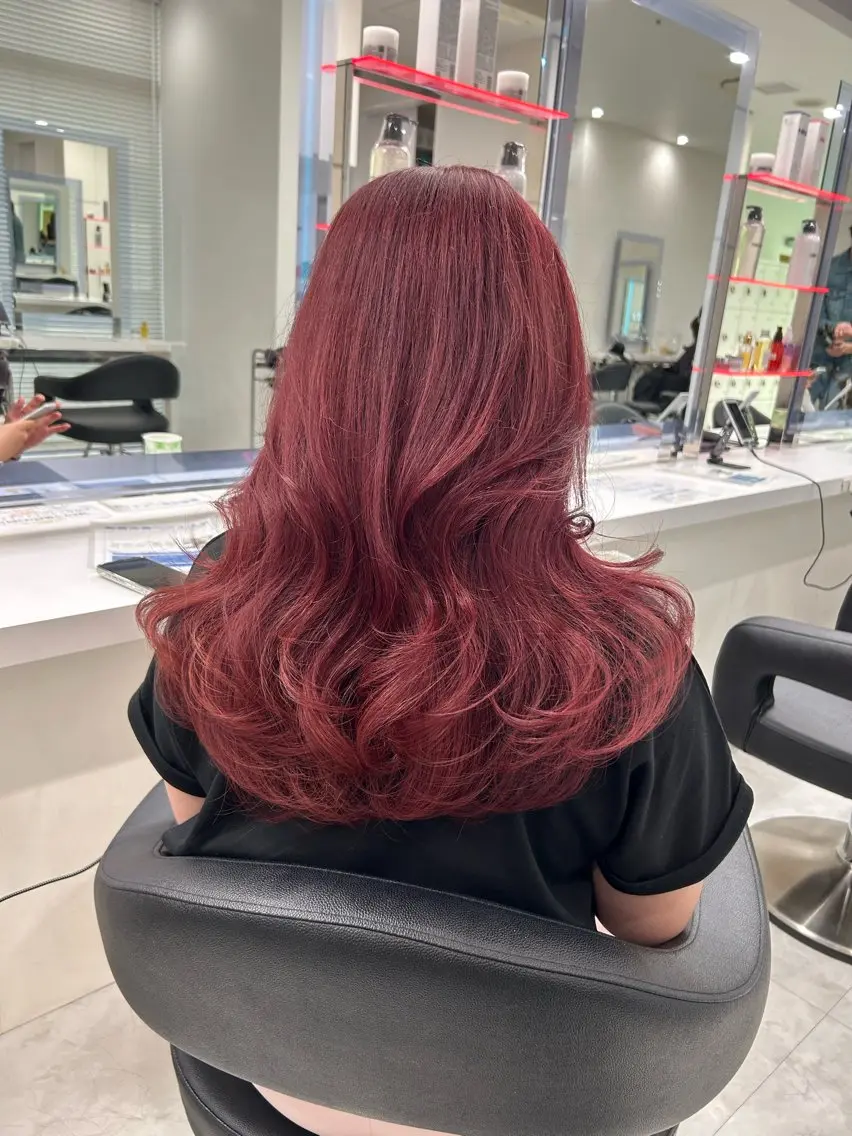 ミディアム 暖色系ハイトーン♡ mioriのヘアスタイル