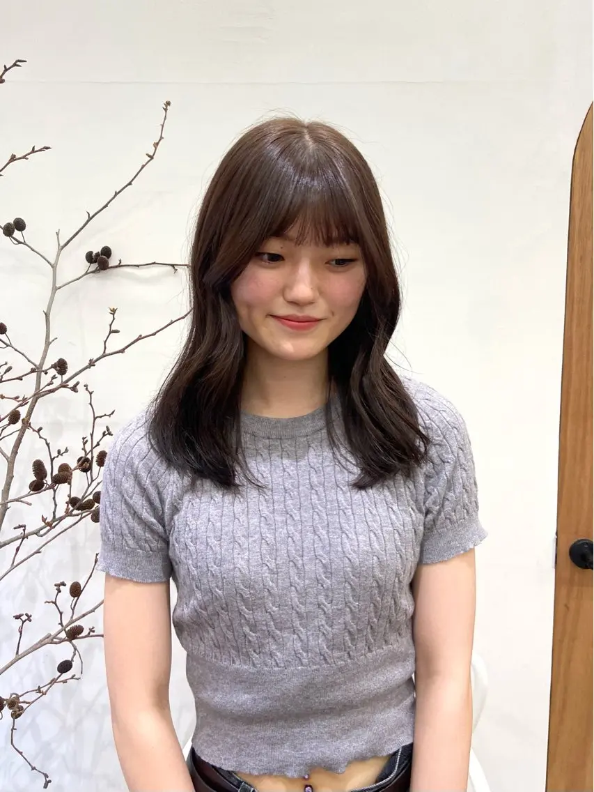 ロング カラー ベージュカラー ブリーチ ブリーチなしカラー オリーブベージュ ヘアカラー トリートメント mana/ブリーチ なし/ベージュ/暖色のヘアスタイル