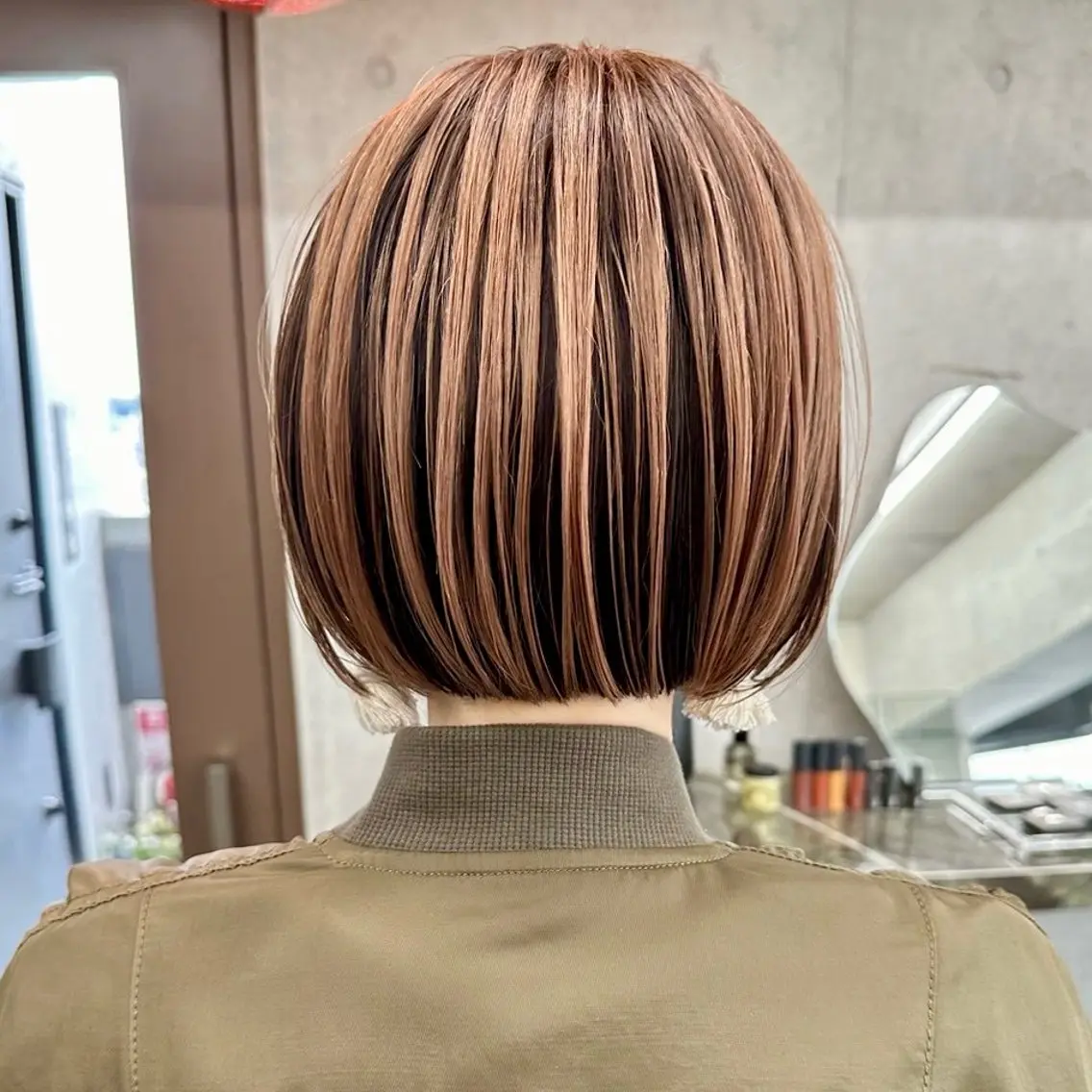 ショート カラー カット ヘアカラー ハイトーンカラー/ さらさのヘアスタイル
