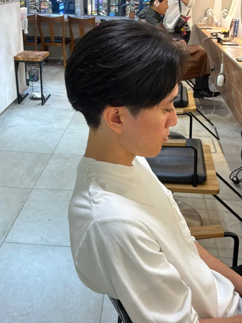 ショート メンズ センターパート 横浜/メンズカット/ パーマ/志賀菜妃のヘアスタイル