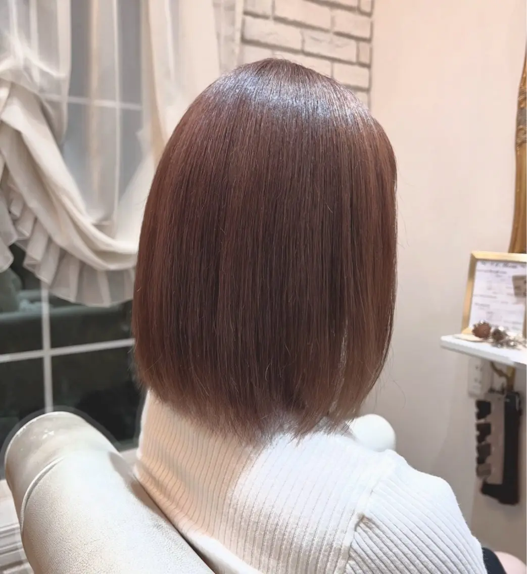 ミディアム カラー ブリーチ 細谷 楓夏のヘアスタイル