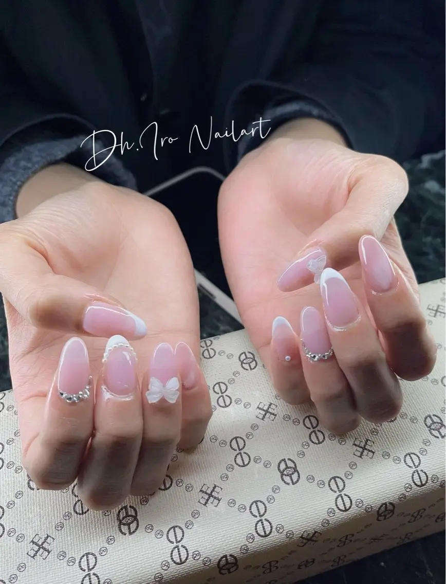ネイル IRO Nail Studioのネイルデザイン