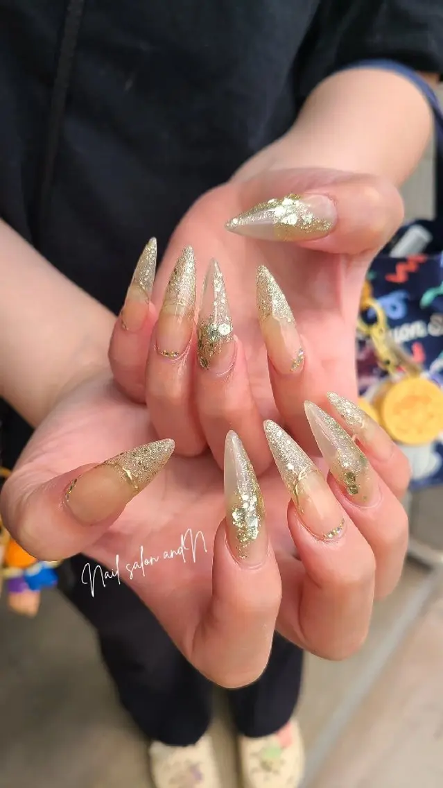 ネイル and Nのネイルデザイン
