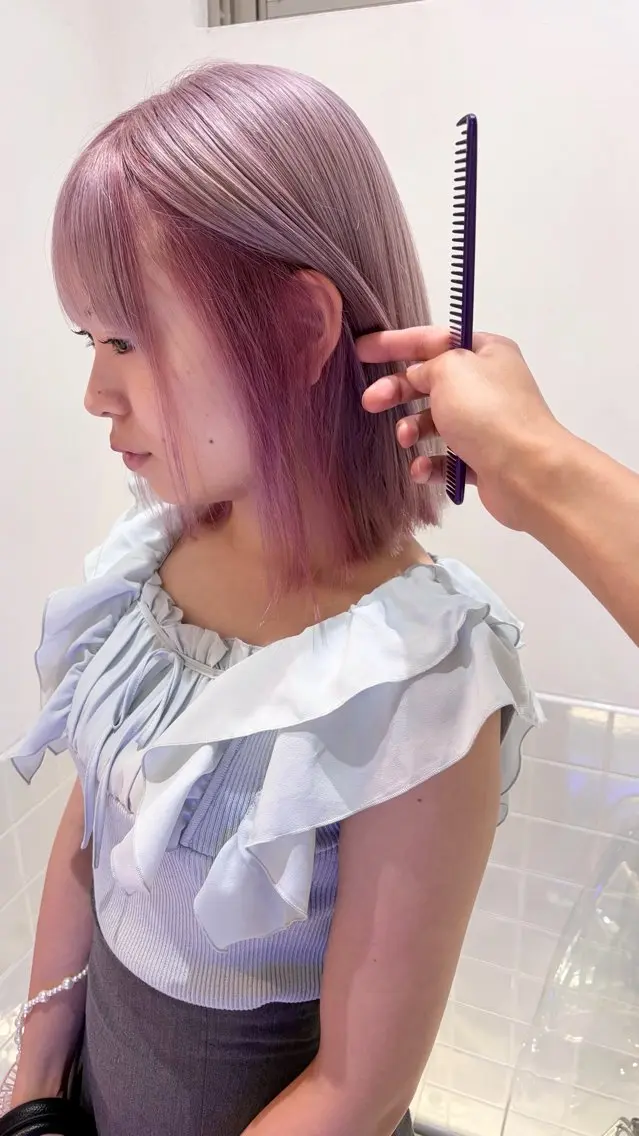 ショート カラー デザインカラー ヘアカラー レイン🌏🍀 透明感/ハイトーンのヘアスタイル