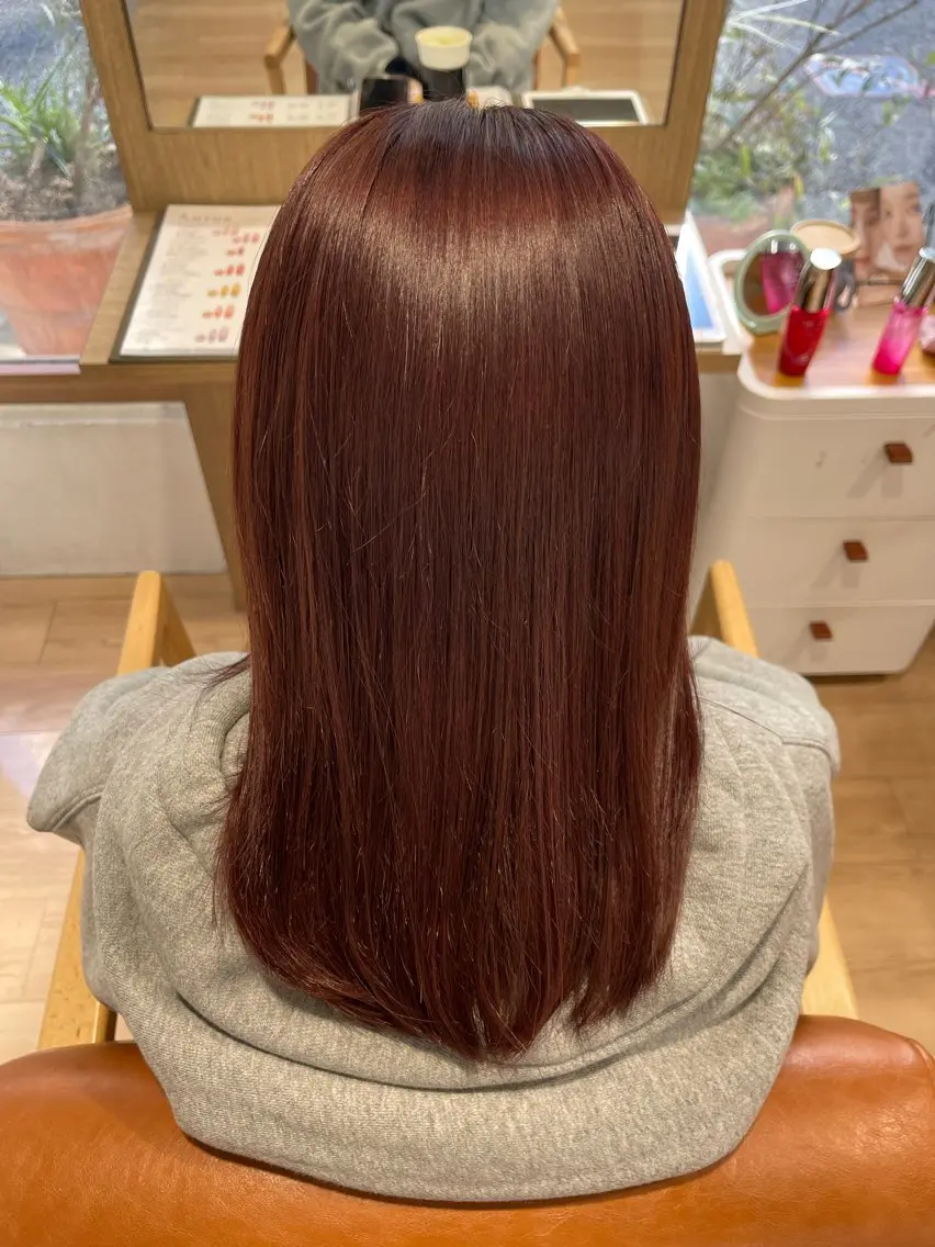 セミロング 金山/森心乃 カット ブリーチモデル募集中のヘアスタイル