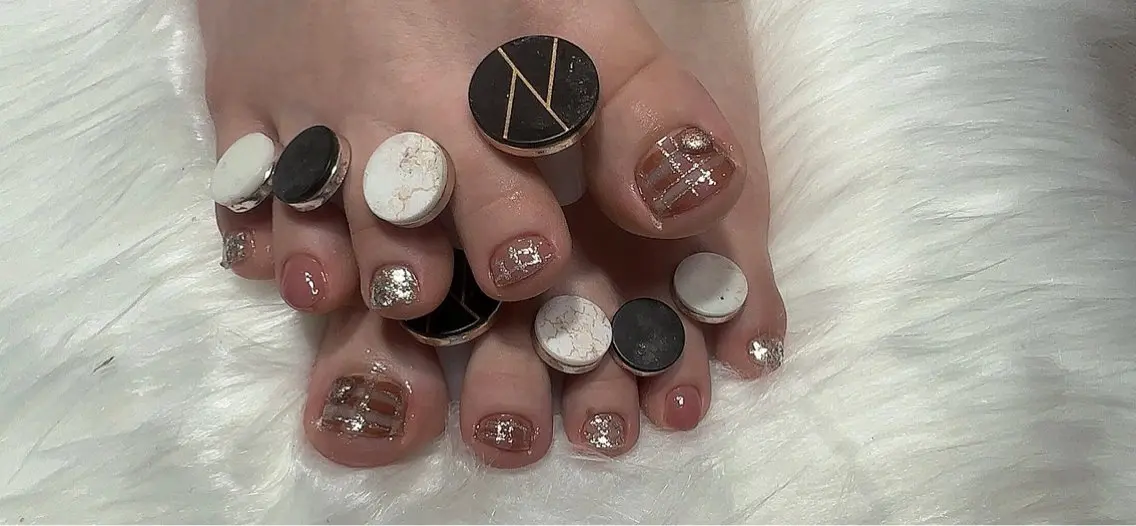 ネイル フットネイル ジェルネイル Mimi Nailのネイルデザイン