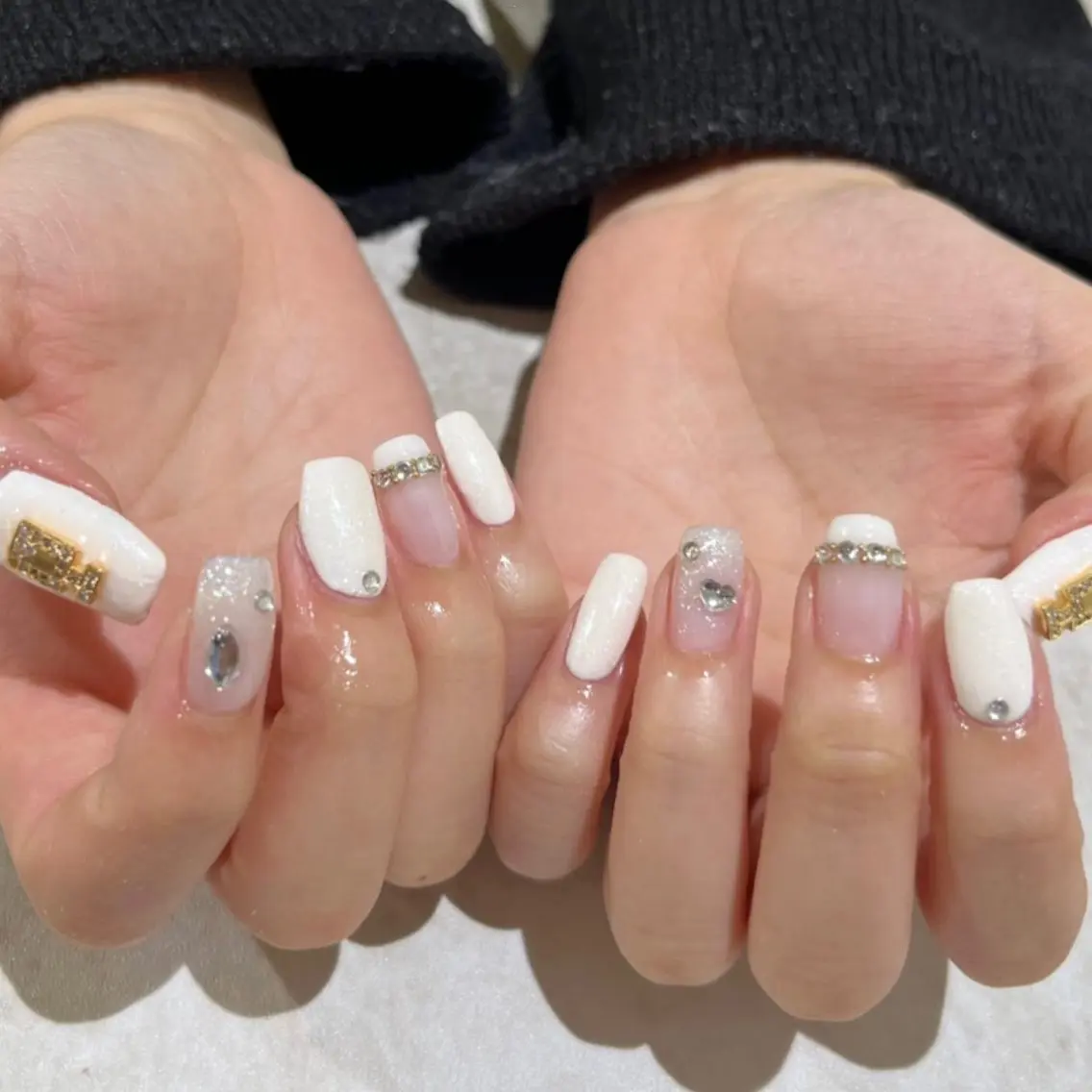 ネイル ハンドネイル 🤍 YUI 🤍のネイルデザイン