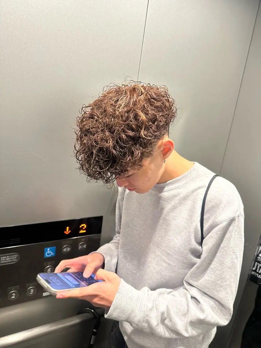 カラー パーマ メンズ 大宮/海外風パーマ 🇺🇸隼也🇪🇸のヘアスタイル
